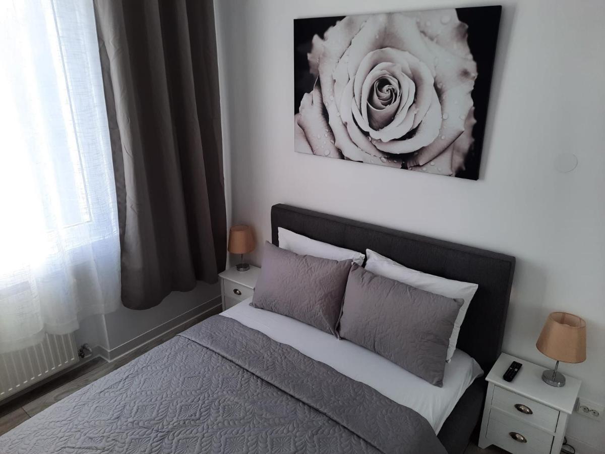 Luxury City Center Apartment - Garofita Romana Βουκουρέστι Εξωτερικό φωτογραφία